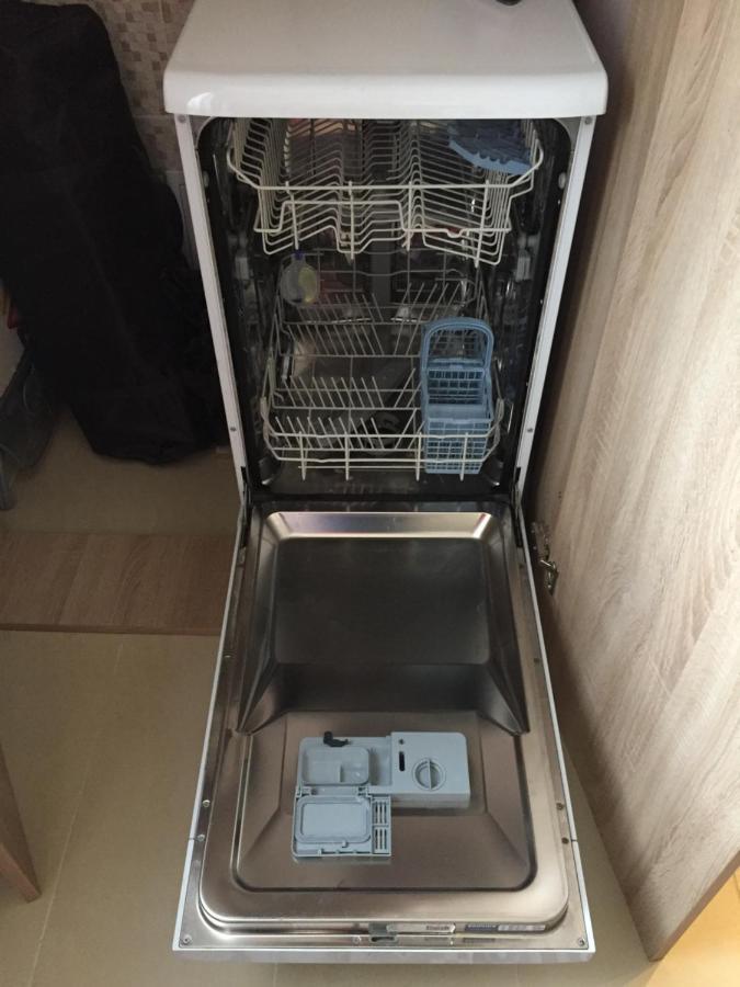 Igi Red Flat With Free Private Parking Apartment Cluj-Napoca Ngoại thất bức ảnh
